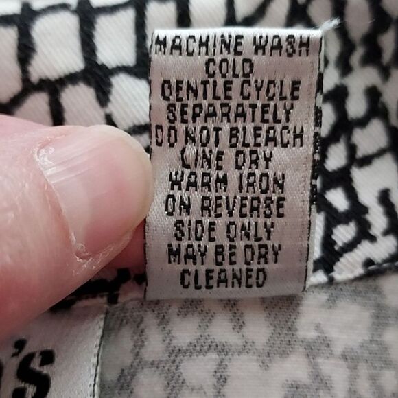 Chico's Design Women's 3 Lg Shacket Black White Animal Print Button Lightweight - Picture 9 of 11